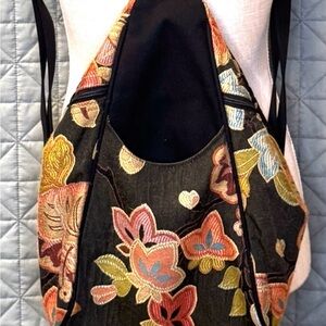 Danny K Beverly Hills Classic Shape Backpack 2.0 Model